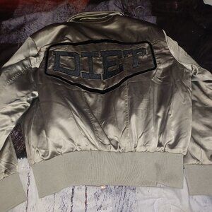 (VIRAL) DIET Silk Bomber POPULAR NEW BRAND